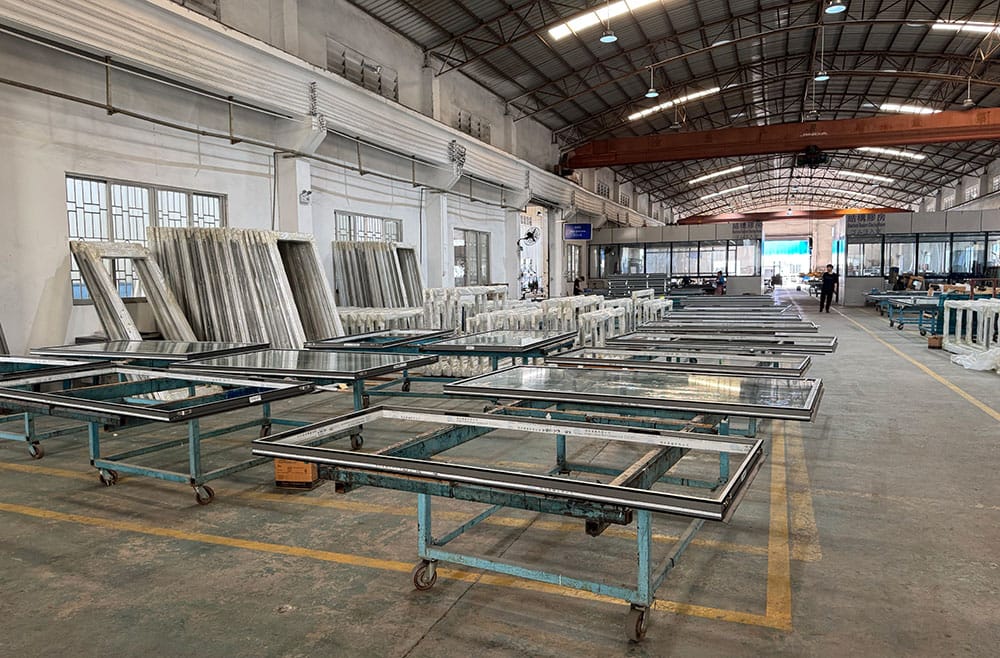 Glass-curtain-wall-factory