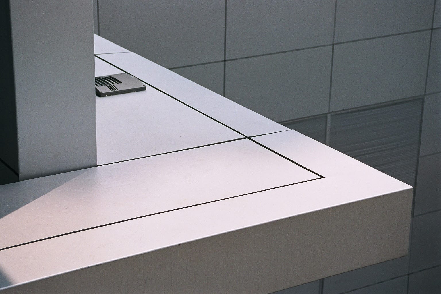 aluminum veneer curtain wall