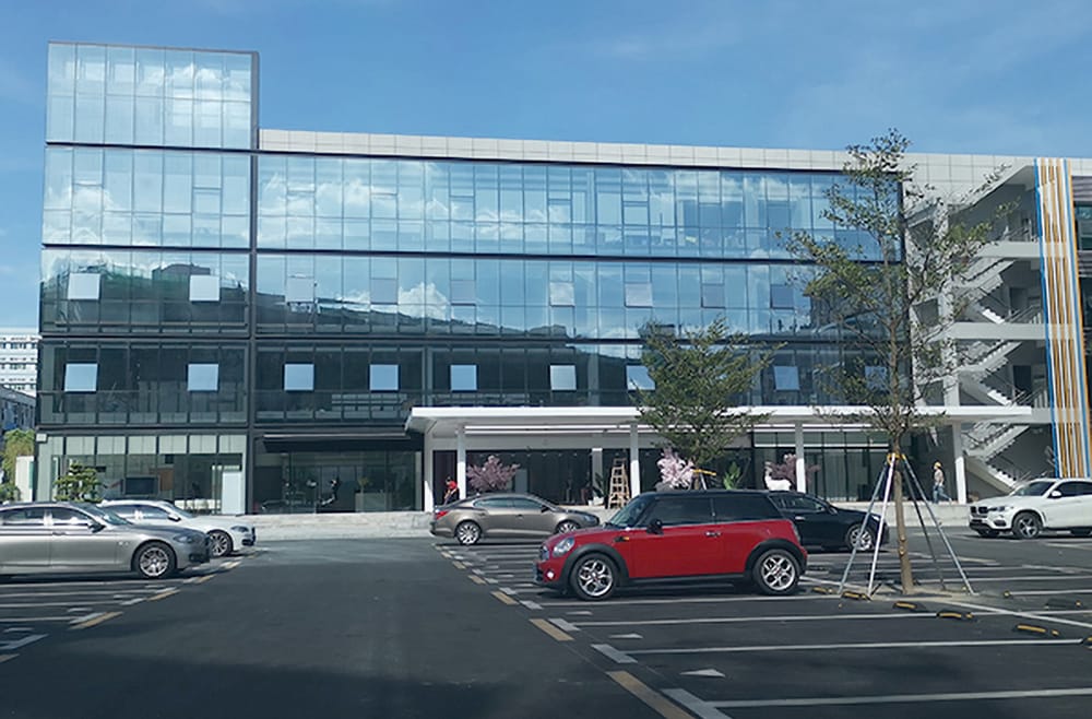 Exterior wall glass curtain wall