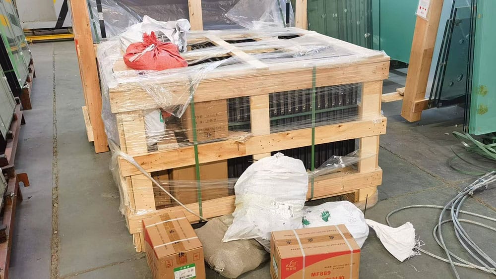 Glass curtain walls are exported to Africa