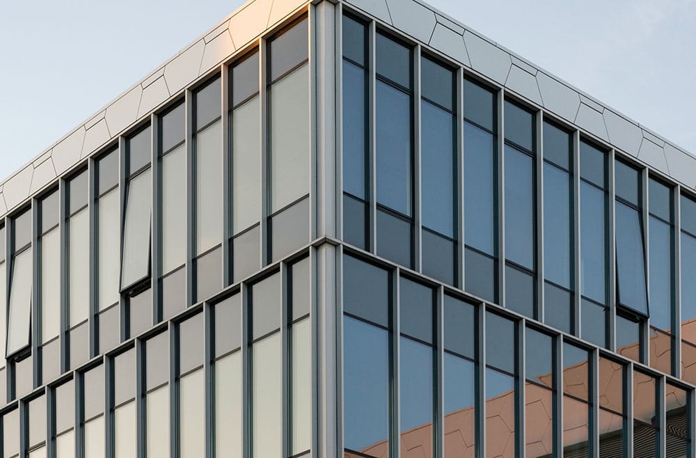 Zhongdong glass curtain wall