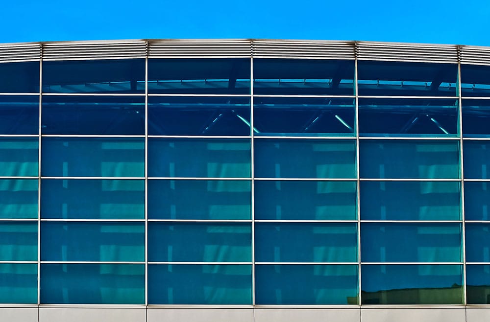 Commercial building glass curtain wall