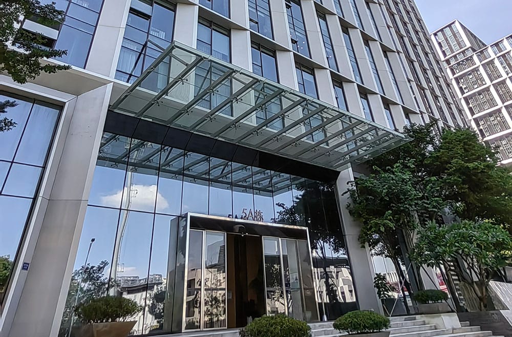 Is a Glass-Curtain-Wall Suitable for Self Built Houses